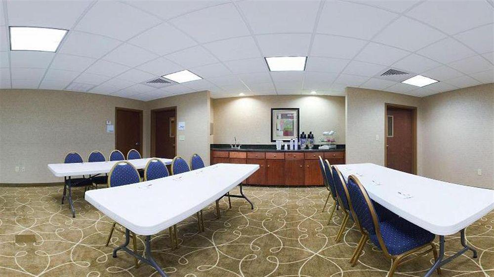 Hotel Express & By Ihg